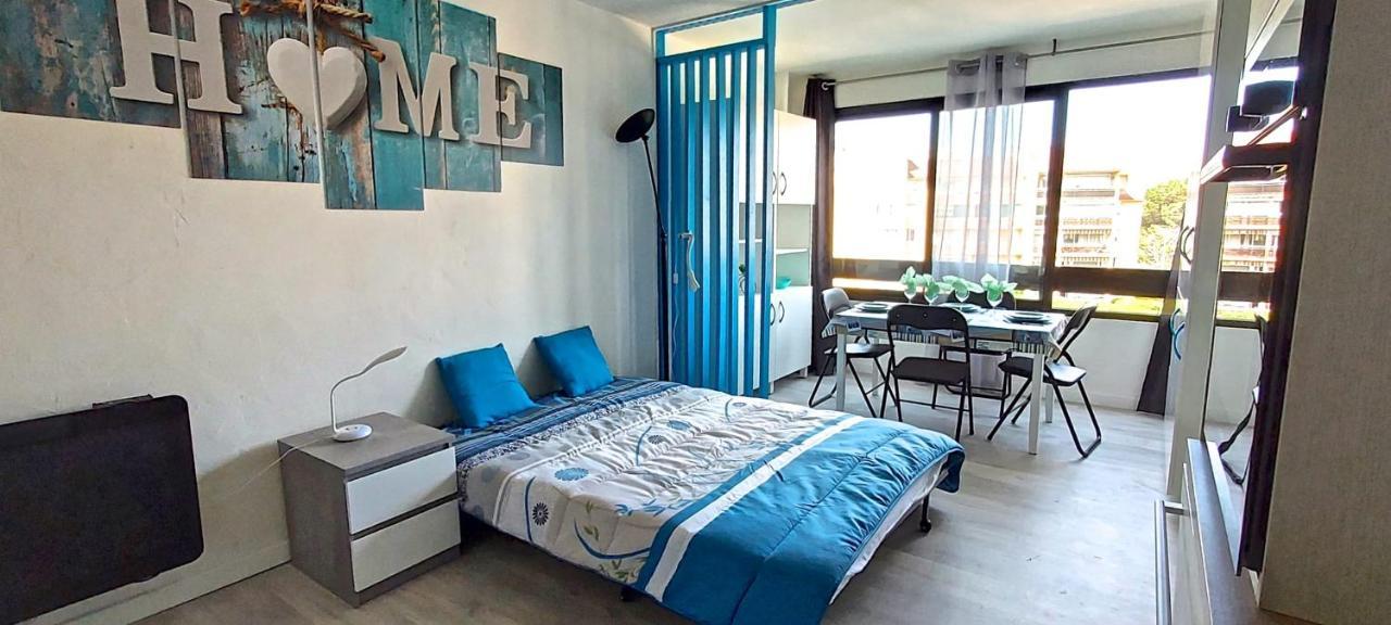 Apartament Hypercenter 27 M With Wifi And Shared Pool Fréjus Zewnętrze zdjęcie